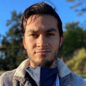 Meet your Posher, Adrián